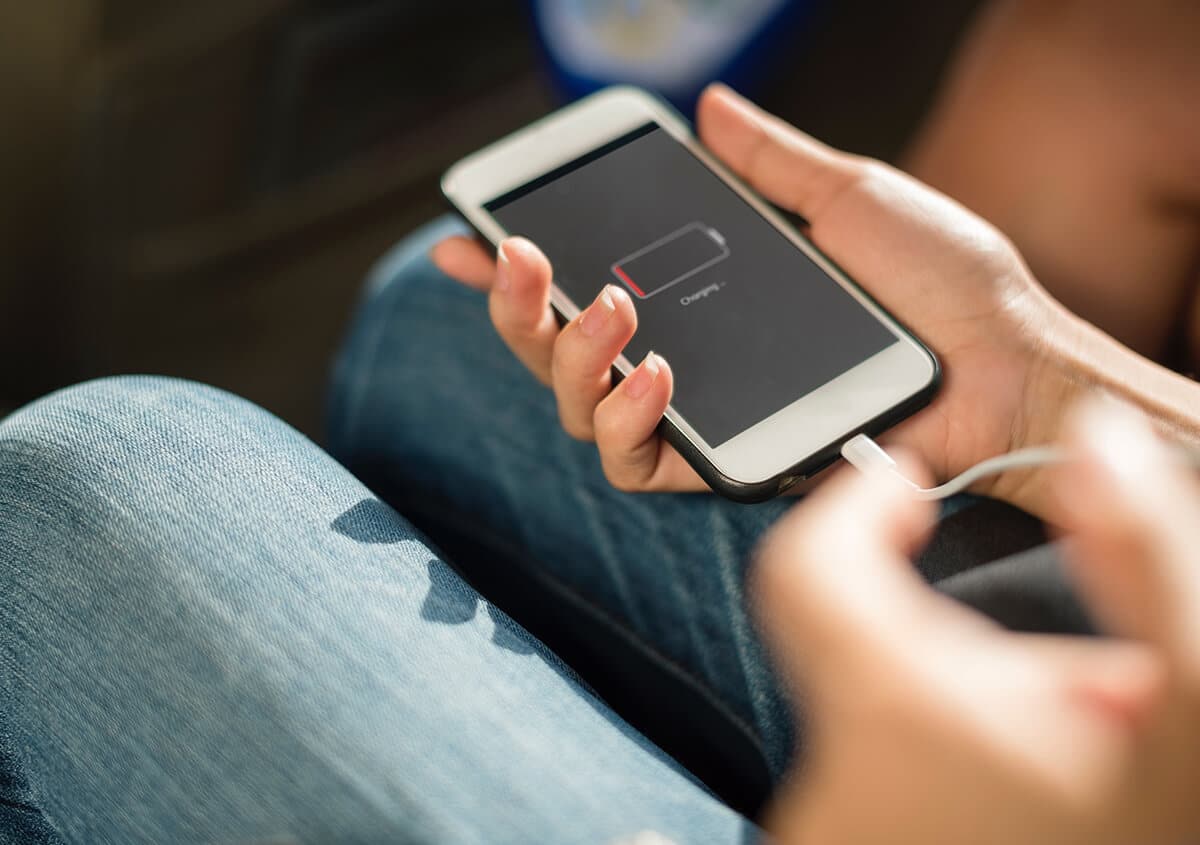 Dlaczego bateria w iPhone szybko się rozładowuje? Jest kilka powodów – sprawdź je