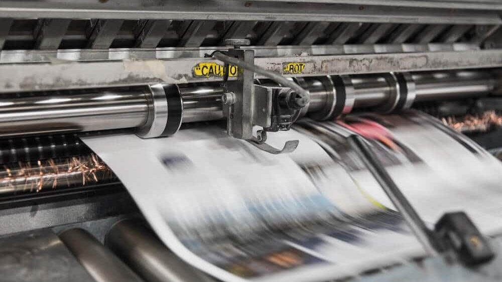 Jaką drukarkę kupić? Drukarka laserowa czy atramentowa – wady i zalety