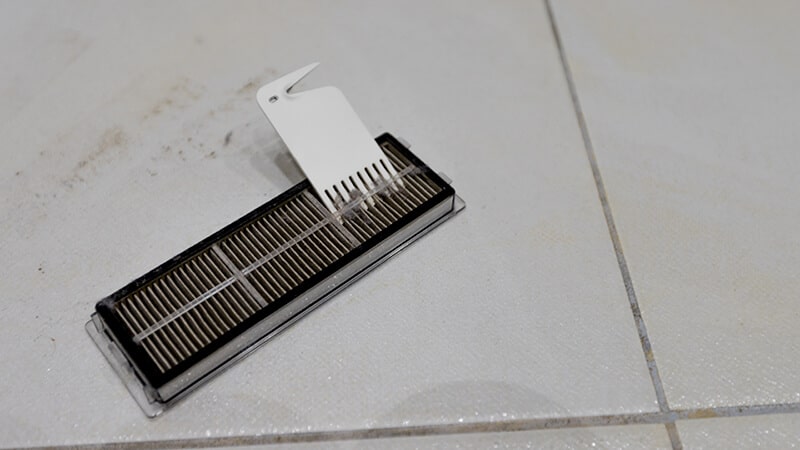 Xiaomi Mi Robot Vacuum-Mop -szczoteczka do czyszczenia filtra z brudu