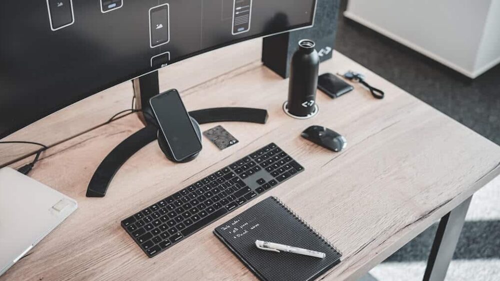 Peryferia Apple w kolorze gwiezdnej szarości