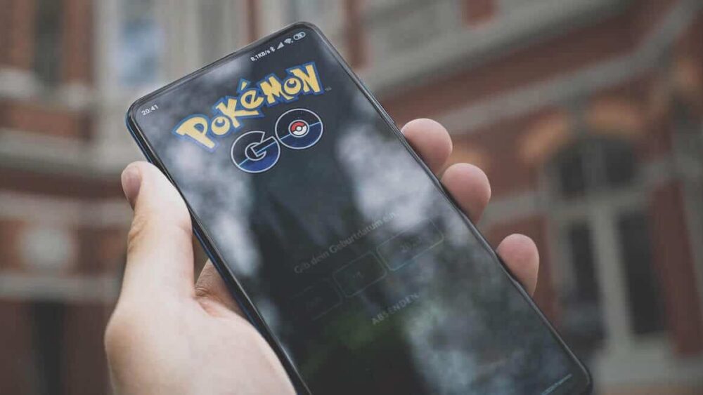 Gra Pokemon Go na telefonie