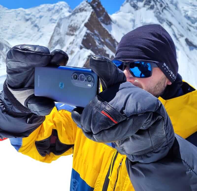Motorola Edge 30 Pro na Broad Peak