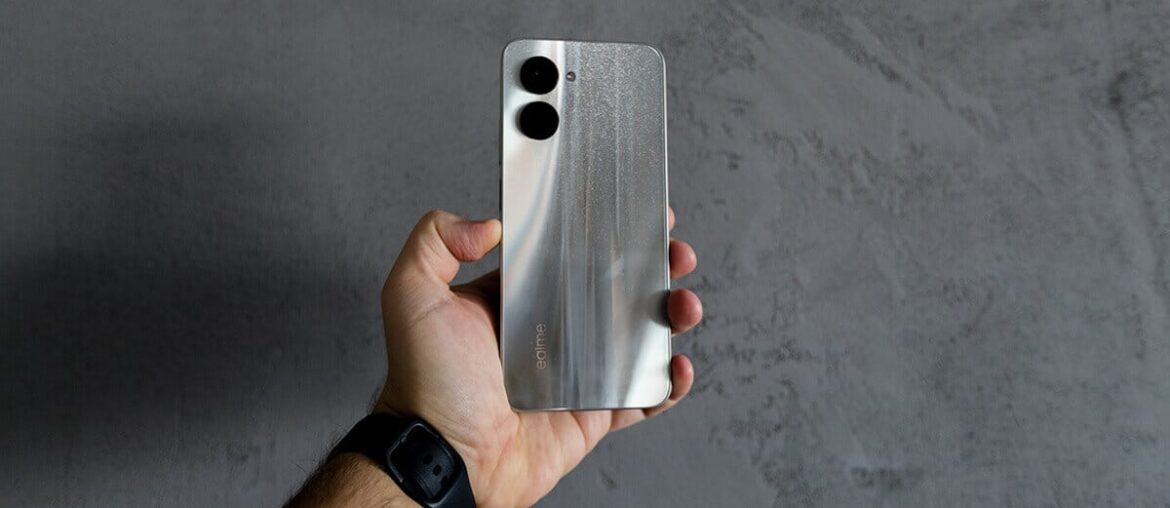 realme C33