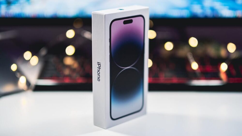 iPhone 14 Pro Max w opakowaniu