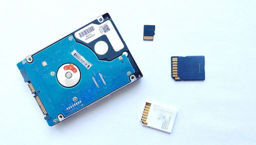 Dysk SSD oraz karty SD i microSD