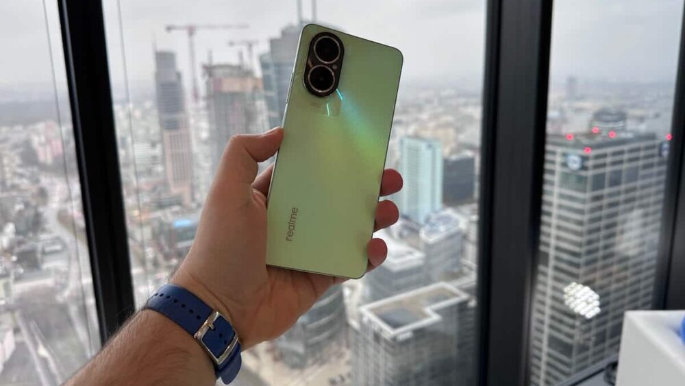 Realme C67