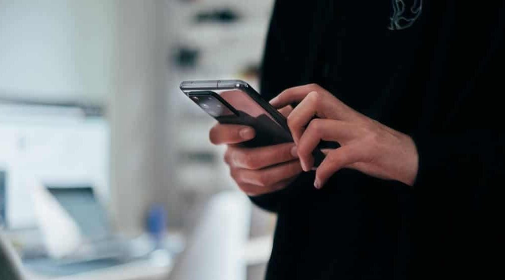 Smartfon do pracy, zdjęć i rozrywki – praktyczny poradnik wyboru